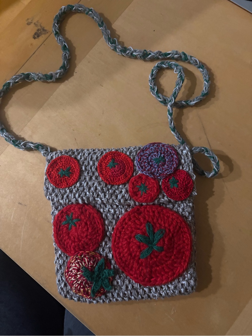 Handmade Crocheted Tomato Patch Crossbody Bag - Red & Green - Picture 2 of 6